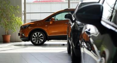 İkinci el çevrim içi oto pazarında satışlar mayısta yüzde 7 azaldı