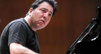 37. Uluslararası İzmir Festivali'nin son gününde Fazıl Say sahne alacak