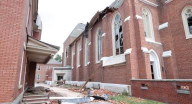 ABD'nin New York eyaletindeki hortum ve fırtınalarda en az 1 kişi öldü