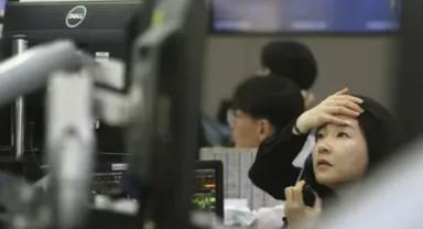  Asya borsaları Hong Kong hariç negatif seyrediyor