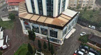 Bursa'da sağanak ve dolu etkili oldu