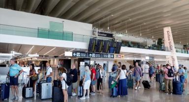 İtalya'da uçak seferleri küresel yazılım sorunundan etkilendi