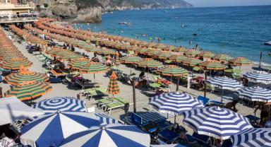 İtalya, popüler Cinque Terre bölgesinde turizmin olumsuz etkilerini azaltmaya çalışıyor