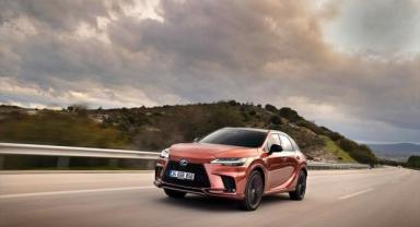 Lexus stoklarla sınırlı online rezervasyona özel yaz fırsatlarını başlattı