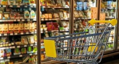 Ticaret satış hacmi mayısta yıllık bazda azalırken, perakende satış hacmi arttı