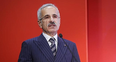 Türkiye'nin yüzde 86,5'i internet kullanıcı, yüzde 93,8'i de mobil bağlantı sahibi