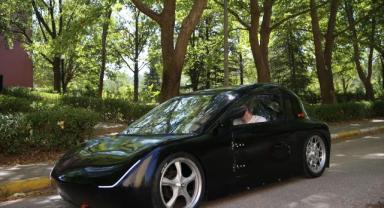 ESOGÜ'lü öğrenciler elektrikli araç 