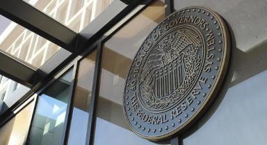 Piyasalardaki resesyon endişesi Fed'in üzerindeki baskıyı artırıyor