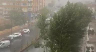 Tekirdağ'da fırtına ve dolu etkili oldu