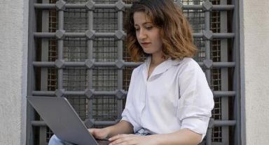 Türkiye'de internet kullananların oranı bu yıl yüzde 88,8'e yükseldi