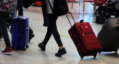 Yurt dışına çıkacaklar yeni harç tutarını 12 Ağustos'tan önce yatırabilecek