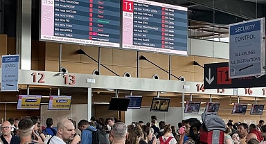 Belçika'nın Charleroi Havalimanı'nda yarın gidiş yönlü bütün uçuşlar iptal edildi