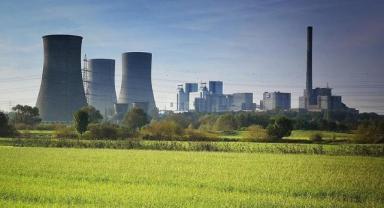 Japonya'da ilk kez bir nükleer reaktörün 50 yıldan fazla çalışmasına izin çıktı