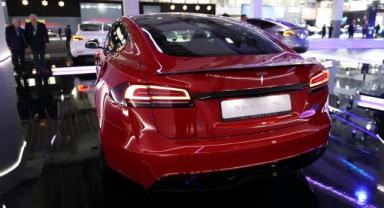 Tesla'nın otomobil teslimatları yılın üçüncü çeyreğinde beklentileri karşılayamadı