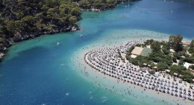 Türkiye'nin turizm geliri yılın üçüncü çeyreğinde yıllık bazda yüzde 3,9 arttı