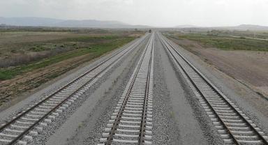 Kalkınma Yolu'na demir ve kara yolları için 19,9 milyar dolarlık yatırım planı