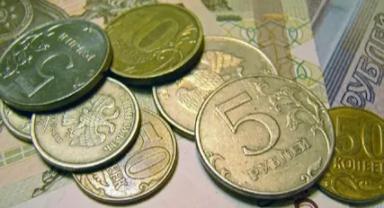 Rus rublesi, artan jeopolitik gerginlik nedeniyle değer kaybetti