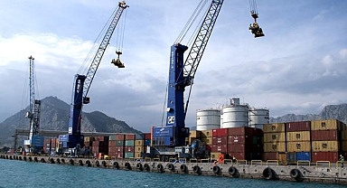 Batı Akdeniz'in 11 aylık ihracatı 2,3 milyar doları aştı