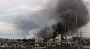 İtalya'da petrol rafinerisindeki patlamada ölenlerin sayısı 5'e çıktı