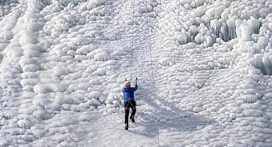 Kayak merkezlerinde en fazla kar kalınlığı 110 santimetreyle Palandöken'de ölçüldü