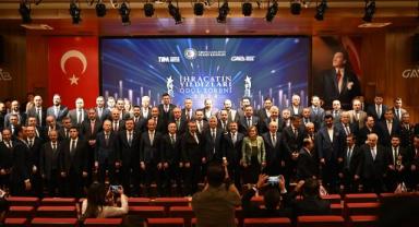 Ticaret Bakanı Ömer Bolat, Gaziantep'te ihracatçı ödül töreninde konuştu: