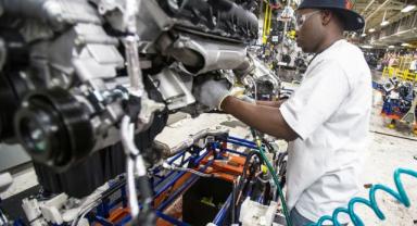 ABD'de sanayi üretimi geçen ay beklentileri aştı