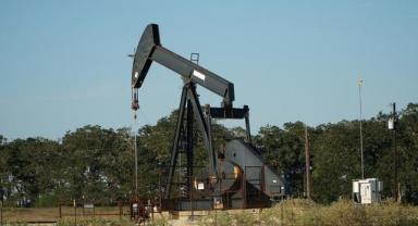 ABD'nin ticari ham petrol stokları azaldı