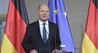 Almanya Başbakanı Scholz, Trump'ın enerji politikasını memnuniyetle karşıladı