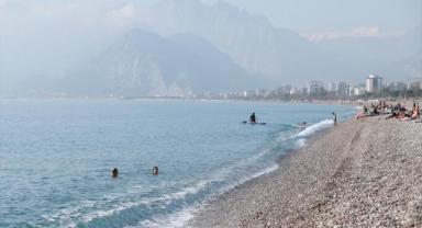 Antalya'da ocak ayında deniz keyfi