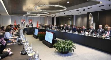 Cumhurbaşkanı Yardımcısı Yılmaz, İstanbul'da ekonomi basını ile bir araya geldi: (3)