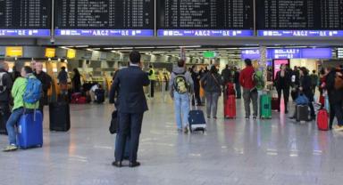 Frankfurt Havalimanı, geçen yıl 61,6 milyon yolcuyla Kovid-19 öncesi seviyelerin oldukça altında kaldı