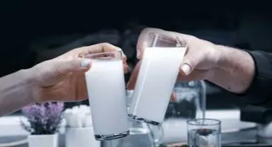 İçkide yapılan ÖTV artışının ardından bir içki ve rakı grubu daha ürünlerine zam yaptı.