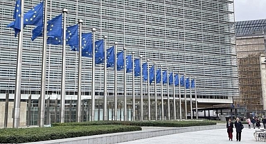 AB 2025'te ekonomi ve güvenliğe odaklanacak