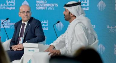 Hazine ve Maliye Bakanı Şimşek, Dünya Hükümetler Zirvesi'nde konuştu: