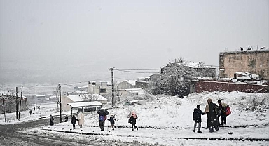 İstanbul'da eğitim ve öğretime 1 gün ara verildi
