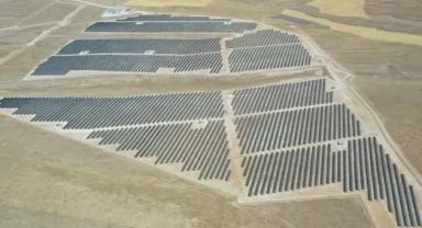 Karaman'da 4 bin dönüme kurulacak GES'in panelleri Düzce'de üretiliyor