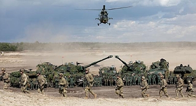 Küresel askeri harcamalar geçen yıl 2,46 trilyon dolara yükseldi