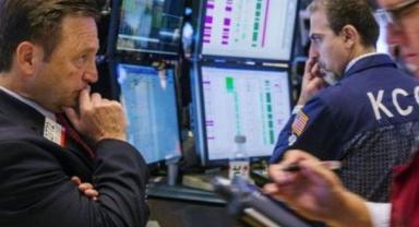 New York borsası düşüşle açıldı