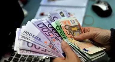 Serbest piyasada döviz açılış fiyatları