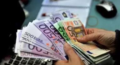 Serbest piyasada döviz açılış fiyatları