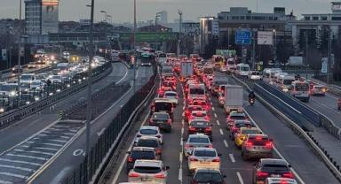 Trafiğe ocakta 165 bin 734 aracın kaydı yapıldı