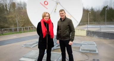 Vodafone’dan dünyanın ilk uzay video görüşmesi