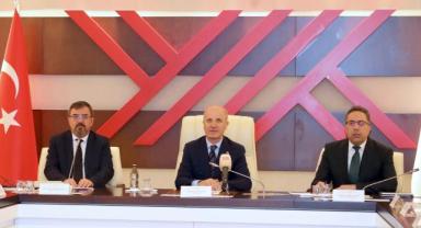 YÖK Başkanı Özvar, 