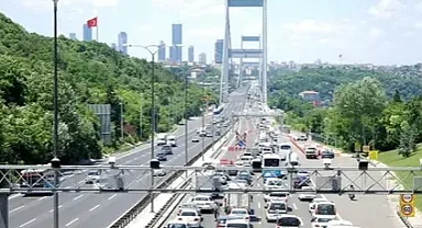 Bayram nedeniyle Şehir içi toplu taşım ve KGM sorumluluğundaki köprü ve otoyollar ücretsiz 