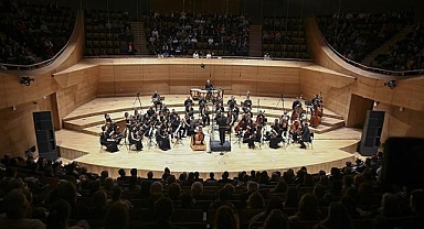 39. Uluslararası Ankara Müzik Festivali, dans gösterileri ve konserlerle devam ediyor