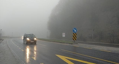 Bolu Dağı'nda sis etkili oldu