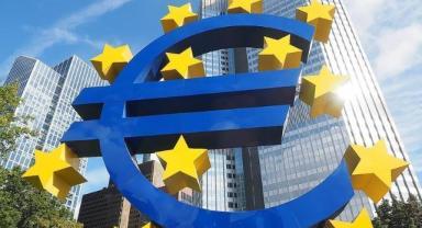 ECB üç temel politika faizini 25 baz puan düşürdü