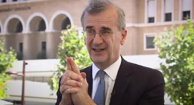 Fransa Merkez Bankası Başkanı Villeroy: enflasyon riskine hızlı tepki verebileceğini söyledi.