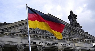 Ifo: Alman şirketlerindeki belirsizlik oranı nisanda Kasım 2022'den beri en yüksek seviyeye ulaştı