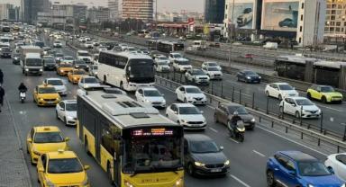 İstanbul'da haftanın ilk iş gününde trafik yoğunluğu